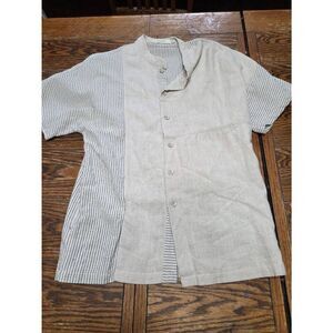 Men's Casual Short-Sleeve Button-Down Shirt in Beige Stripe